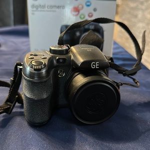 Digital camera